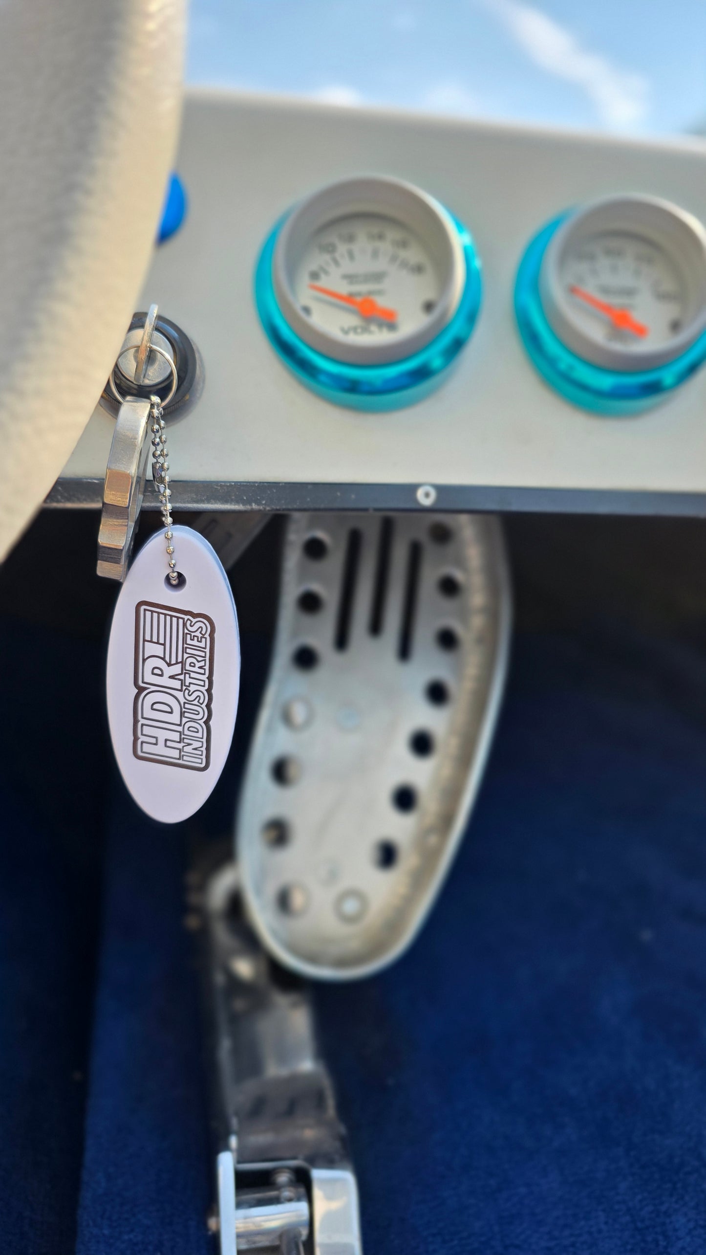 HDR INDUSTRIES FLOATY KEYCHAIN (White w/Black Logo)